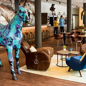 Hotel - The Niu, Saddle By Ihg